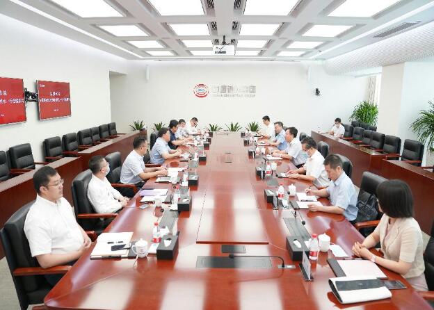 中國能建總經(jīng)理、黨委副書記孫洪水拜訪中國誠通董事長朱碧新