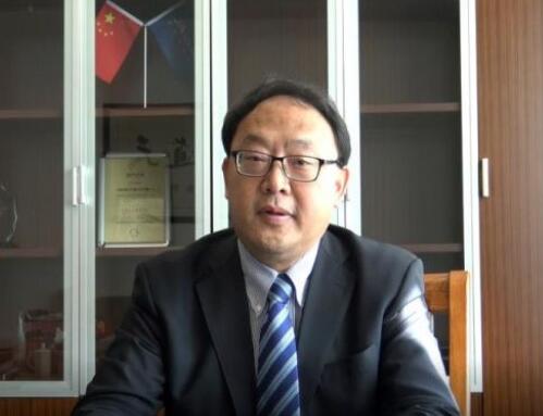 晶澳科技執(zhí)行總裁牛新偉：強(qiáng)而不爭(zhēng)，順勢(shì)而為