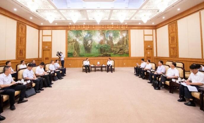 中核集團(tuán)總經(jīng)理、黨組副書記顧軍與福建省委副書記、代省長(zhǎng)王寧會(huì)談