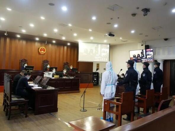 拖拽近50米電網在長江非法捕撈，一審判了!