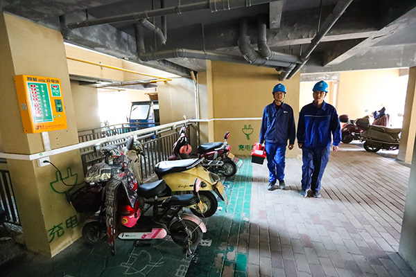 “小電驢”充電更安全了！寧?？h24393個(gè)充電接口完成升級(jí)改造
