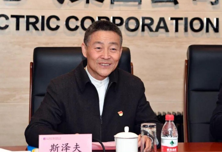 發(fā)展新能源要與電力安全統(tǒng)籌兼顧——訪全國政協(xié)常委，哈爾濱電氣集團有限公司黨委書記、董事長斯?jié)煞? /></a></div>
				<div   id=