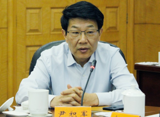 國網(wǎng)浙江省電力有限公司董事長(zhǎng)、黨委書記  尹積軍：以“一體四翼”發(fā)展布局落地實(shí)踐 推動(dòng)浙江高質(zhì)量實(shí)現(xiàn)碳達(dá)峰