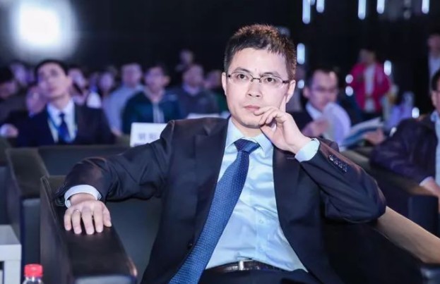 明陽智能張啟應(yīng)出席進(jìn)博會(huì)：智慧風(fēng)電進(jìn)化助力碳中和！