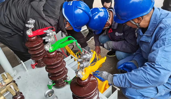 國(guó)網(wǎng)撫州市南豐縣供電公司：“提素質(zhì)，強(qiáng)隊(duì)伍，促發(fā)展”技能比武