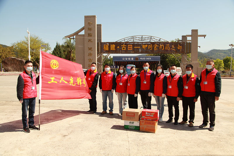 國網(wǎng)古田縣供電公司勞模奮戰(zhàn)“疫”線 扛起防疫大旗