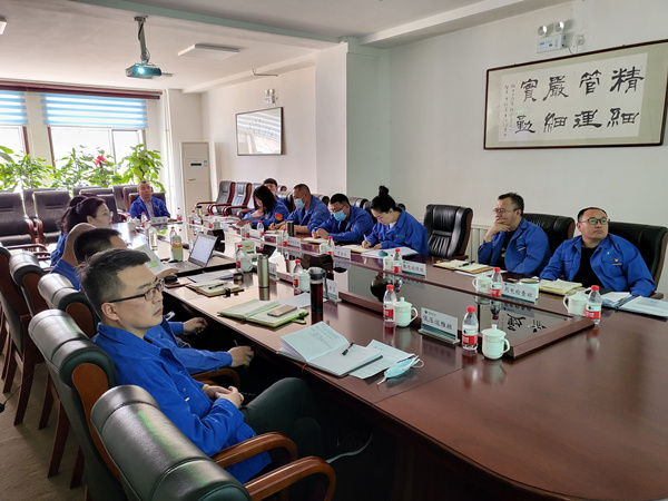 烏海市千里山供電分公司開展班組定級，提升班組管理