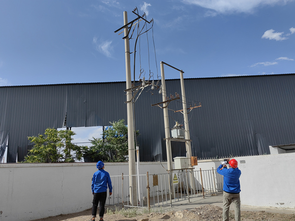 烏海市千里山供電分公司：加強(qiáng)標(biāo)準(zhǔn)作業(yè)管控，筑牢安全生產(chǎn)理念