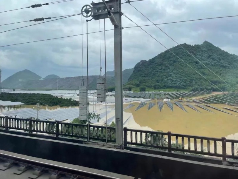 地面電站秒變漂浮電站，又一光伏電站被水淹！