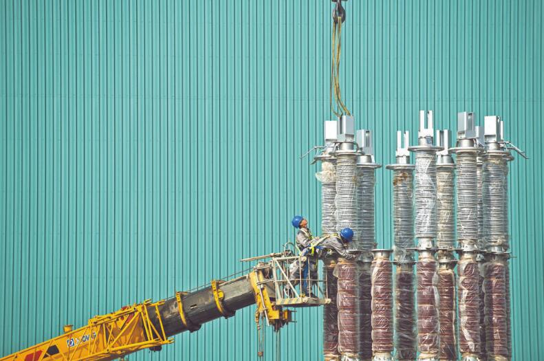 【非凡十年】國家電網(wǎng)公司:創(chuàng)新潮涌敢爭先 科技強企動力足