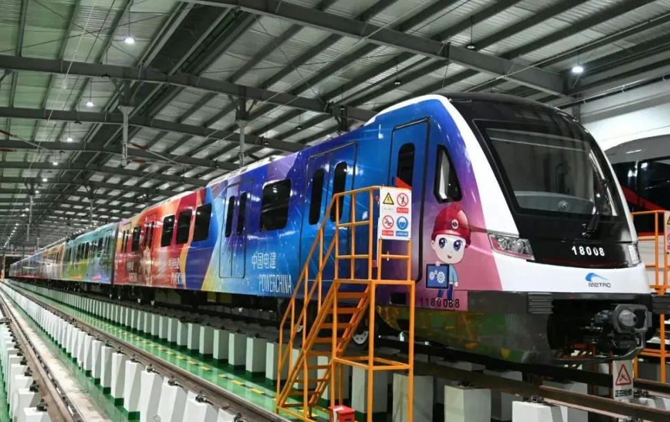 軌道上的中國電建，駛向未來!