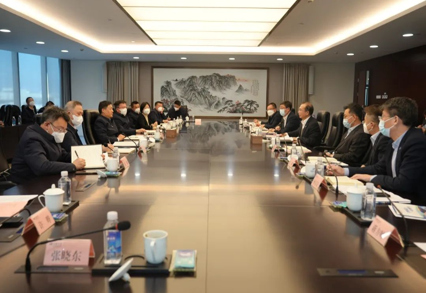 華電集團黨組書記、董事長江毅會見東方電氣黨組書記、董事長俞培根