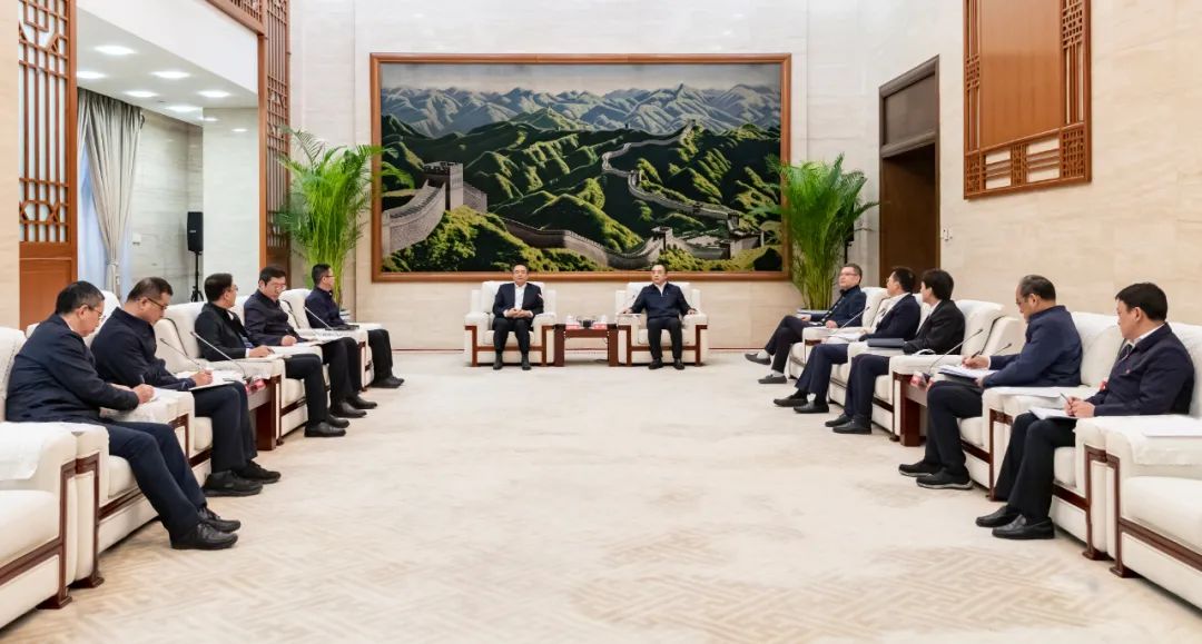 大唐集團(tuán)黨組書記、董事長鄒磊會(huì)見哈電集團(tuán)黨委書記、董事長曹志安