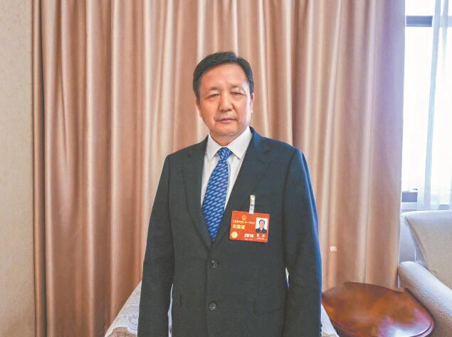 新型電力系統(tǒng)建設為電力裝備制造業(yè)帶來新機遇——訪全國人大代表，全國工商聯(lián)副主席，特變電工股份有限公司黨委書記、董事長張新