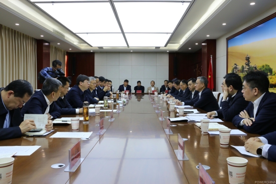中國電建黨委副書記、總經(jīng)理王斌與酒泉市主要領(lǐng)導會談