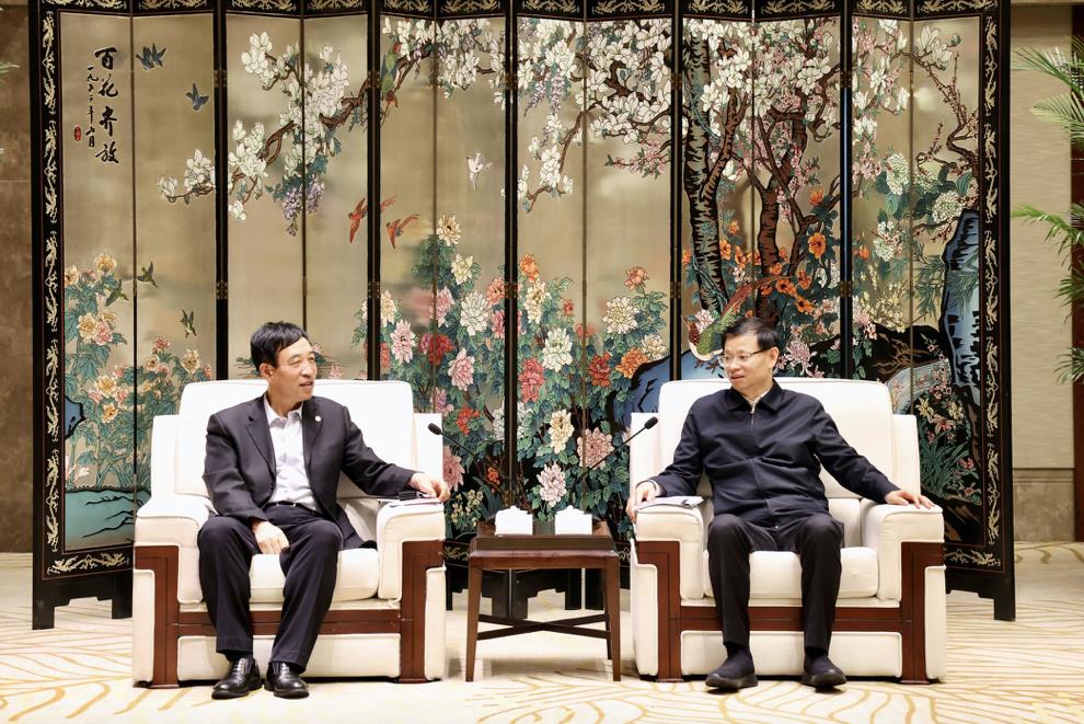 中國(guó)能建黨委副書記、總經(jīng)理孫洪水拜會(huì)江蘇省省長(zhǎng)許昆林