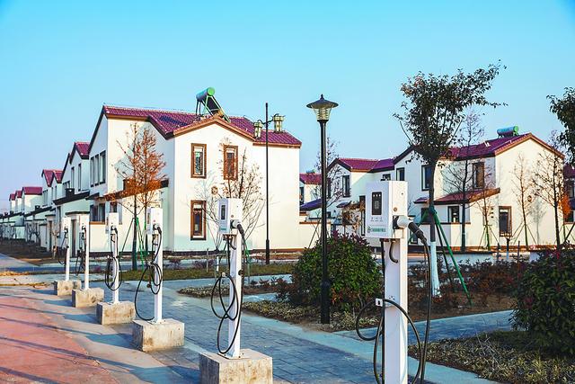 從“里程焦慮”到售后保障，這些是電動(dòng)車(chē)前行路上“攔路虎”