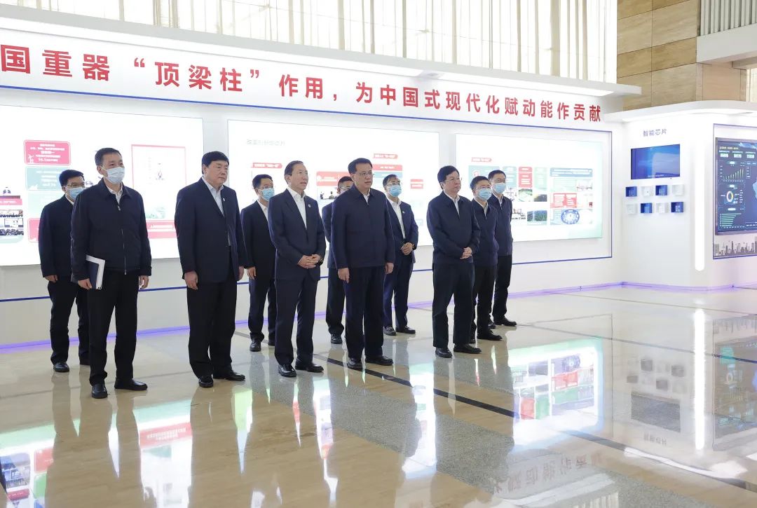 重慶市委書記袁家軍、市長(zhǎng)胡衡華與國(guó)家電網(wǎng)董事長(zhǎng)辛保安、總經(jīng)理張智剛會(huì)談