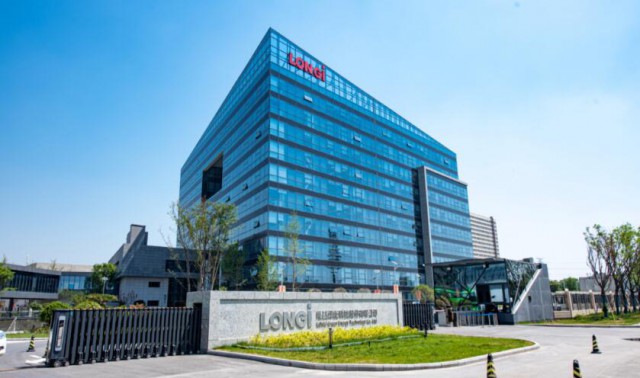 隆基綠能：組件出貨量三連冠，凈利潤(rùn)148億！