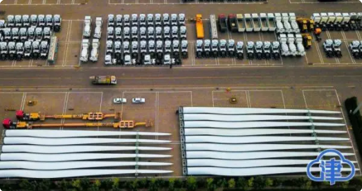 天津造“風電翅膀”出?！斑h征”