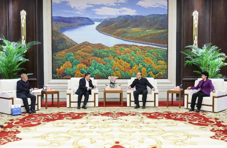 中國(guó)能建黨委書記、董事長(zhǎng)宋海良拜會(huì)黑龍江省委書記許勤、省長(zhǎng)梁惠玲