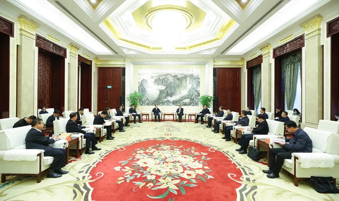 大唐集團(tuán)黨組書記鄒磊拜會貴州省委書記徐麟、省長李炳軍