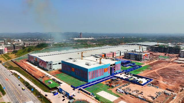 儲(chǔ)能新賽點(diǎn)：從百億工廠到巨頭加碼，發(fā)生了什么