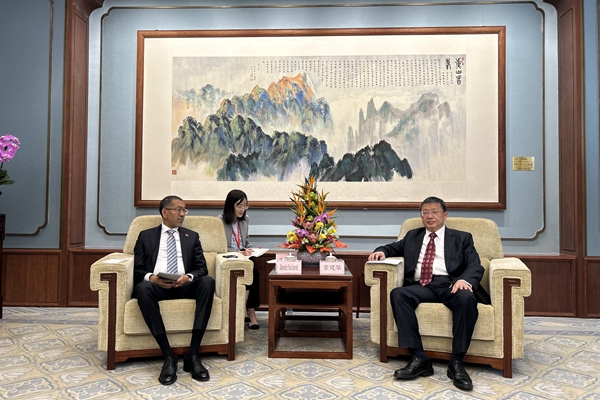 國家能源局主要負(fù)責(zé)人會(huì)見安哥拉礦產(chǎn)資源、石油和天然氣部部長