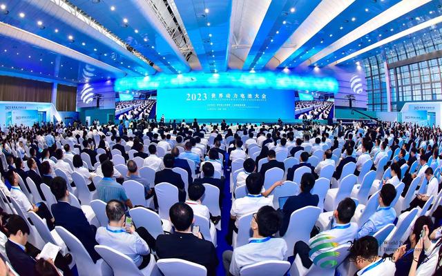 逐夢萬億級新藍(lán)海，動(dòng)力電池如何標(biāo)準(zhǔn)統(tǒng)一、安全運(yùn)輸、回收利用?