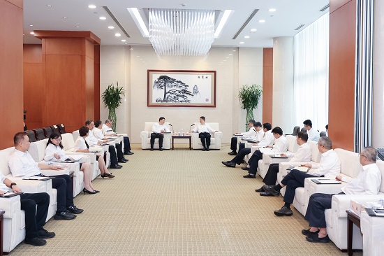 華能集團黨組書記、董事長溫樞剛會見山西省委常委、太原市委書記韋韜