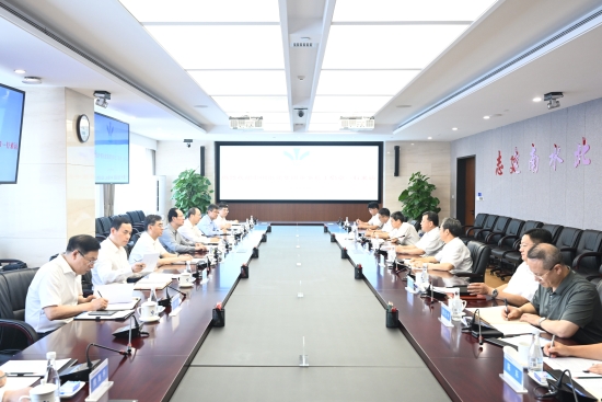 中國電建黨委書記、董事長丁焰章與中國南水北調(diào)集團黨組書記、董事長蔣旭光會談