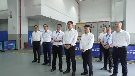 華能集團有限公司總經(jīng)理、黨組副書記鄧建玲到云南分公司調(diào)研