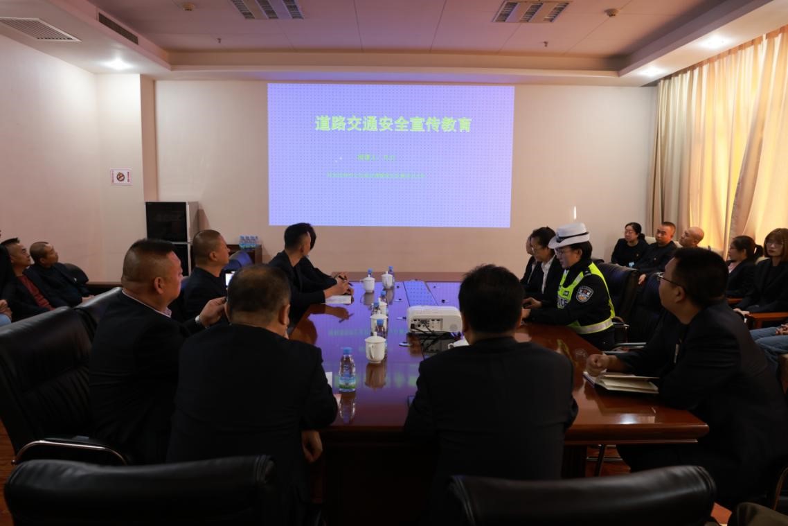 內蒙古電力呼和浩特供電公司：駛于文明，止于安全