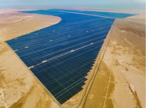 國機集團總承包的阿布扎比艾爾達(dá)芙拉PV2太陽能電站全面竣工