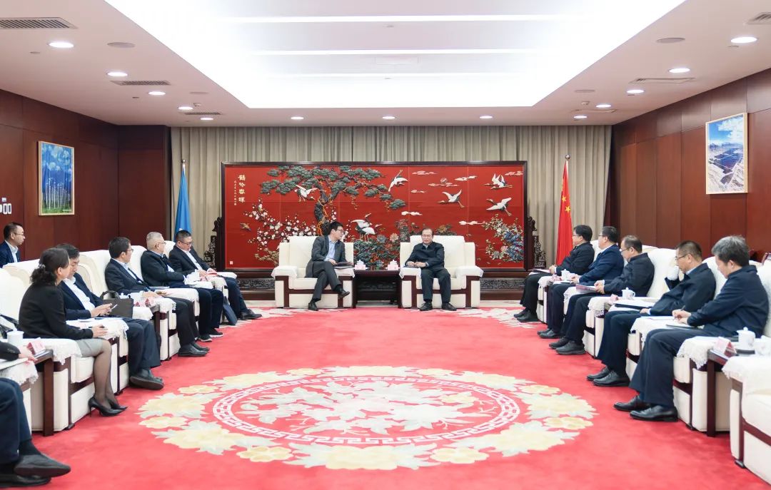 華電黨組書記、董事長江毅會見上海電氣集團黨委書記、董事長吳磊