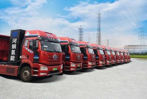 河鋼首座商業(yè)化氫油綜合站投入試運(yùn)營近日，河鋼工業(yè)技術(shù)建設(shè)的河鋼首座商業(yè)化氫油綜合站正式投入試運(yùn)營。新投入運(yùn)營的商業(yè)化氫油綜合站采用35MPa加氫工藝，擁有1000kg/d的加氫能力。  這是河鋼工業(yè)技