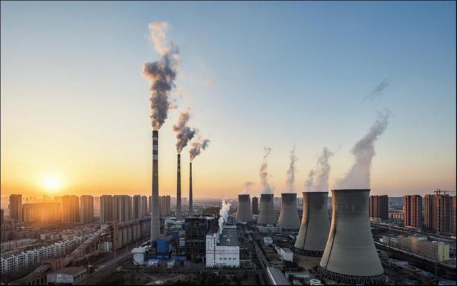 爭議容量電價(jià)：煤電吃上“低?！保珓e想過“小康”生活