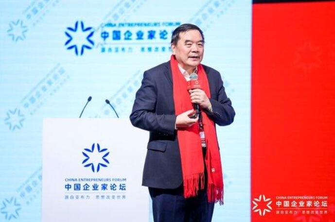 長包信：本輪能源革命已經(jīng)不是資源屬性的革命，而是制造屬性的革命