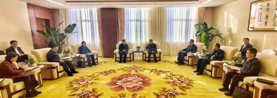 國(guó)家電投黨組書(shū)記、董事長(zhǎng)劉明勝會(huì)見(jiàn)吉林省委常委、長(zhǎng)春市委書(shū)記張恩惠