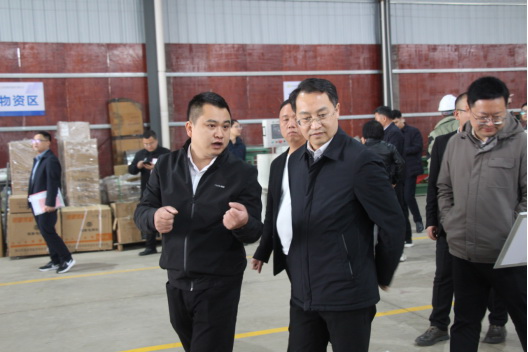 工業(yè)強(qiáng)縣，企業(yè)擔(dān)當(dāng)，縣領(lǐng)導(dǎo)調(diào)研考察江西宏駿