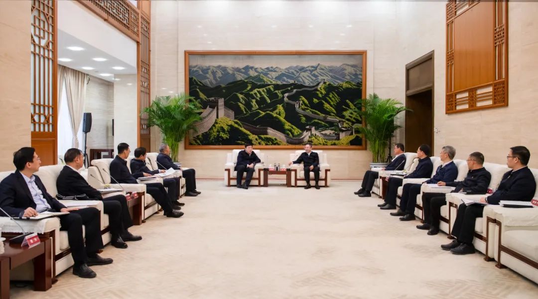 大唐集團(tuán)董事長、黨組書鄒磊與國家電網(wǎng)董事長、黨組書記張智剛會談