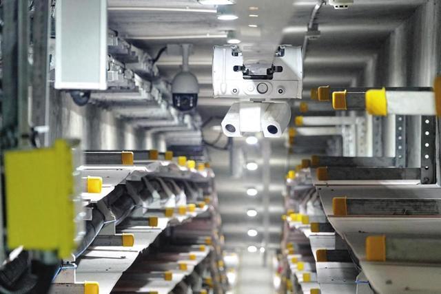 煙臺(tái)電網(wǎng)迎來(lái)夏季巡檢，智能機(jī)器人發(fā)揮大作用