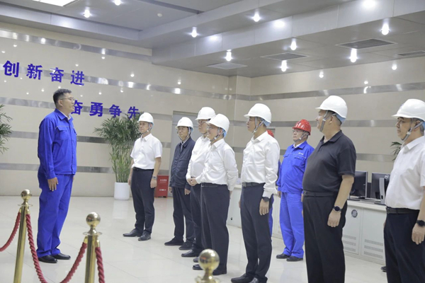 國(guó)務(wù)院國(guó)資委黨委委員、副主任茍坪到新疆華電喀什熱電公司宣講黨的二十屆三中全會(huì)精神并調(diào)研