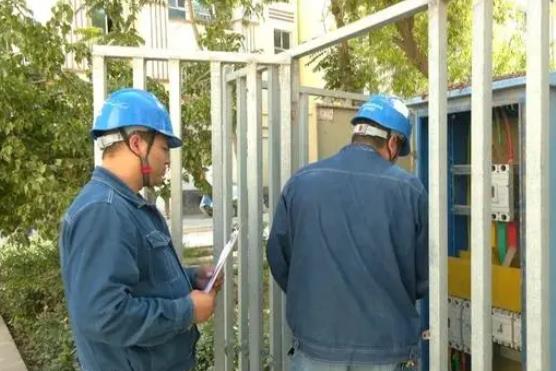 國(guó)網(wǎng)澤普縣供電公司:中秋佳節(jié)電力守護(hù)不停歇