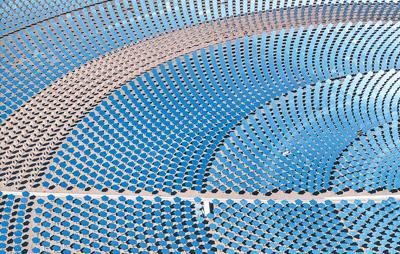 技術(shù)引領(lǐng)，中國光伏連續(xù)“破紀(jì)錄”(能源轉(zhuǎn)型看中國④)