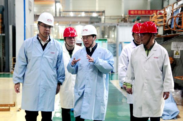 中國電氣裝備黨委書記、董事長李洪鳳赴浙江盛