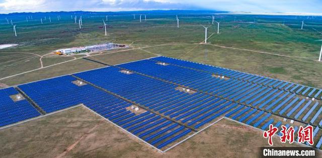 “空中三峽”烏蘭察布:生態(tài)向“綠” “風(fēng)光”無限