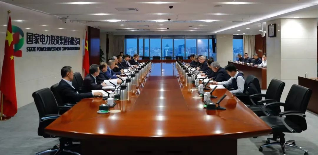國家電投總經(jīng)理、黨組副書記栗寶卿會見東方電氣總經(jīng)理、黨組副書記張彥軍
