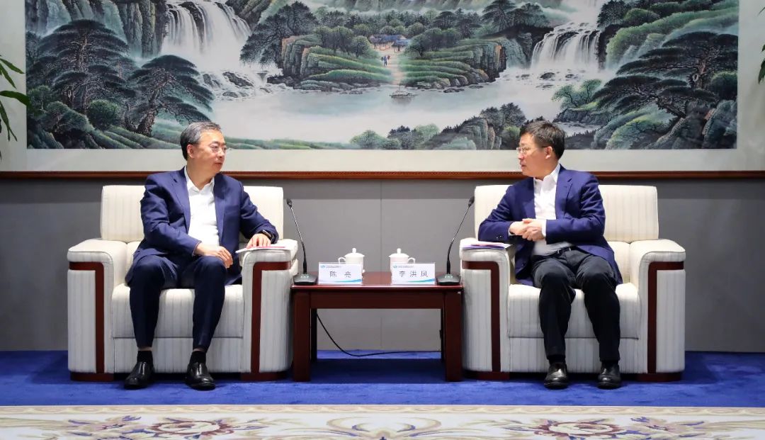 中國電氣裝備黨委書記、董事長李洪鳳會見中金公司黨委書記、董事長、管理委員會主席陳亮