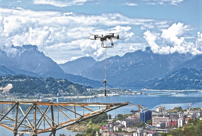 國(guó)網(wǎng)湖北超高壓公司應(yīng)用無(wú)人機(jī)搭載X光技術(shù)開(kāi)展線路探傷檢測(cè)